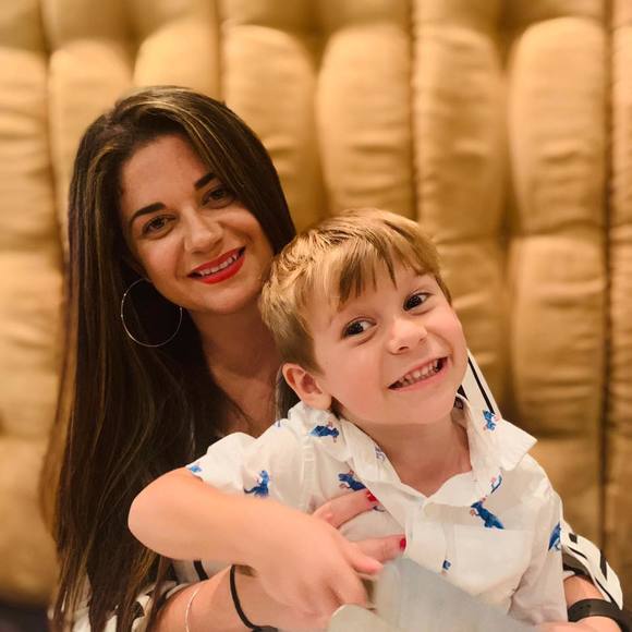 Meet your Posher, Mariela - Picture 1 of 1